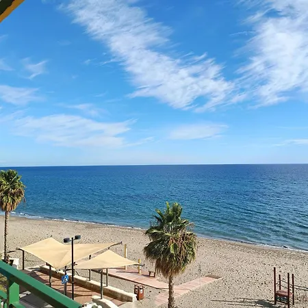 Fuengirola Primera Linea De Playa Exterior photo